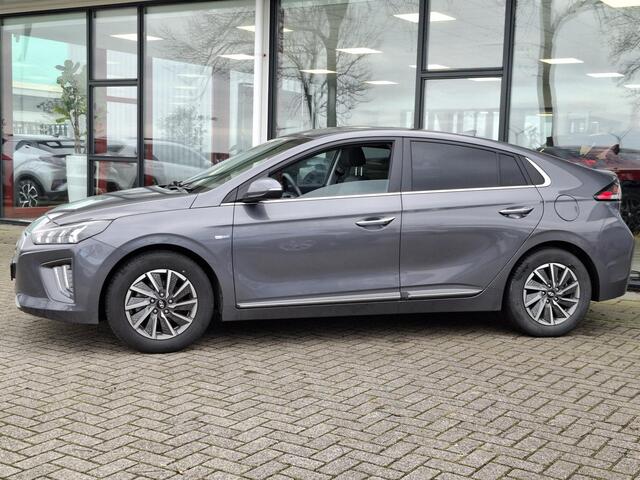 Hyundai IONIQ Premium EV 38 kWh | Pano | Leer | Stoelverwarming/koeling | Stuurverwarming | Navi | Clima | Cruise