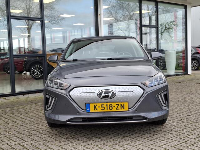 Hyundai IONIQ Premium EV 38 kWh | Pano | Leer | Stoelverwarming/koeling | Stuurverwarming | Navi | Clima | Cruise