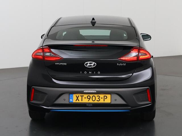 Hyundai IONIQ 1.6 GDi Comfort | Apple Carplay/Android Auto | Cruise Control Adaptief | Parkeercamera | Climate Control | Keyless Go | DAB |