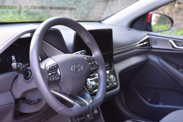 Hyundai IONIQ Comfort EV 38 kWh | STOELVERW | CARPLAY