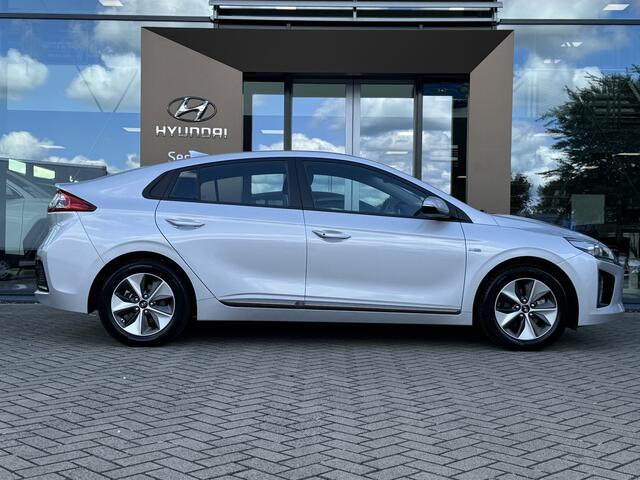 Hyundai IONIQ Comfort EV | Navigatie | Acheruitrijcamera