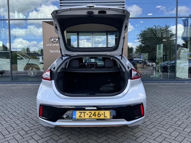 Hyundai IONIQ Comfort EV | Navigatie | Acheruitrijcamera