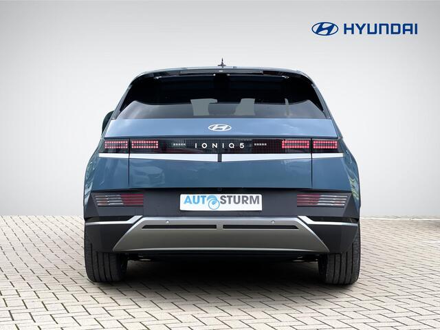 Hyundai IONIQ 5 Connect+ 77.4 kWh Hyundai IONIQ 5 Connect+ 77 kWh