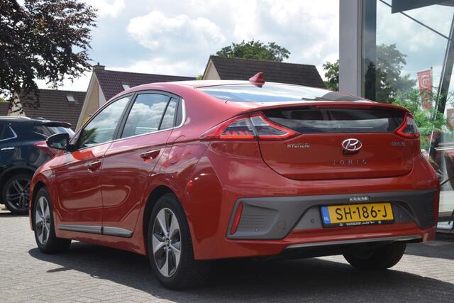 Hyundai IONIQ Premium EV Carplay | DAB | Keyless | LMV | Clima | Bluetooth | LED