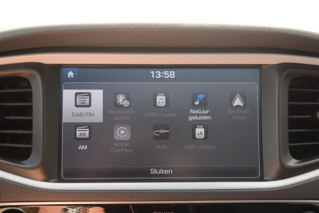 Hyundai IONIQ Premium EV Carplay | DAB | Keyless | LMV | Clima | Bluetooth | LED