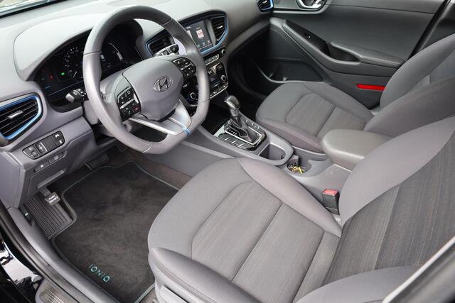 Hyundai IONIQ 1.6 GDi Comfort CAMERA INFINITY-SOUND DAB CARPLAY CRUISE CLIMA NAVI