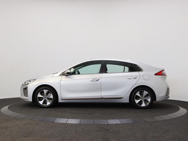 Hyundai IONIQ Premium EV | Camera | Carplay | DAB | Stoelverw. |