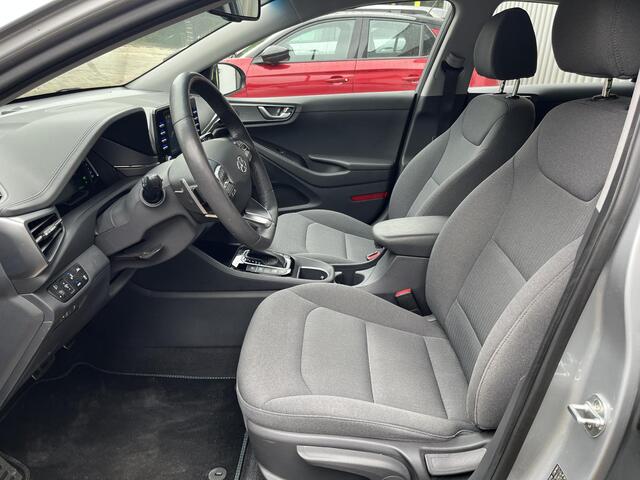 Hyundai IONIQ 1.6 GDi PHEV Premium LED, Camera, Stoel/Stuurverwarming, Dodehoeksensoren