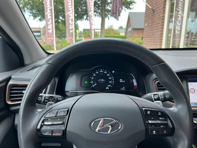 Hyundai IONIQ Comfort EV LEES TEKST / AIRCO KAPOT, HANDEL/EXPORT
