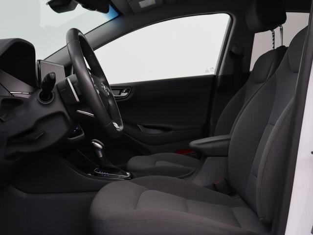Hyundai IONIQ 1.6 GDI PHEV Comfort | Stoel & stuurverwarming | Adaptive cruise | Camera | Carplay | Navigatie | Full LED | Keyless | Plug In