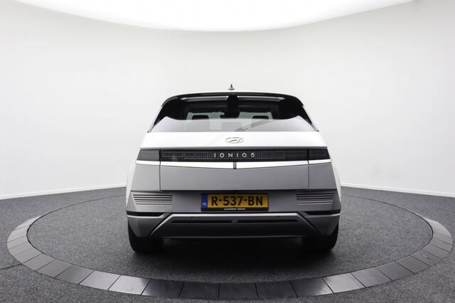 Hyundai IONIQ Lounge 73kWh | Solardak | Bose | Stoelventilatie- en verwarming