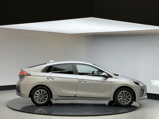 Hyundai IONIQ Comfort EV 38 kWh Apple Carplay | Camera | Stoel verw | NL Auto