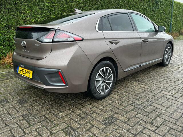 Hyundai IONIQ Comfort EV 38 kWh | 311km WLTP | Climate | Adaptive CC | Full LED | Navi | occasion
