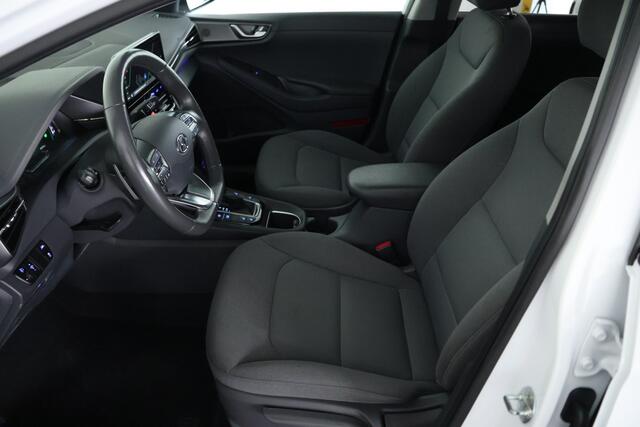 Hyundai IONIQ 1.6 GDi Premium Sky / LED / Navi / CarPlay / Cam / DAB