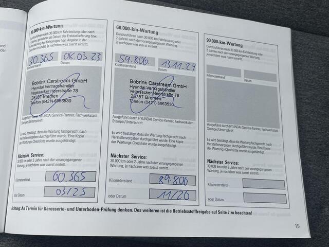 Hyundai IONIQ 5 Connect 73kWh / Fabrieksgarantie t/m 22-09-2026 / SOH Accu 100% / 20" Lounge Wielen / Apple Carplay Android Auto / WLTP bereik 451 km / Trekgewicht 1600 kg / Stuur-, Stoel en Achterbankverwarming / Adaptief CC / Achteruitrijcamera /