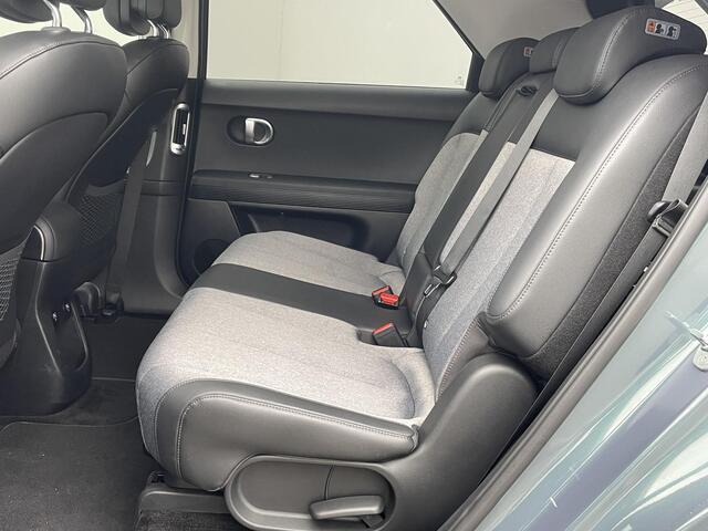 Hyundai IONIQ 5 Connect 73kWh / Fabrieksgarantie t/m 22-09-2026 / SOH Accu 100% / 20" Lounge Wielen / Apple Carplay Android Auto / WLTP bereik 451 km / Trekgewicht 1600 kg / Stuur-, Stoel en Achterbankverwarming / Adaptief CC / Achteruitrijcamera /