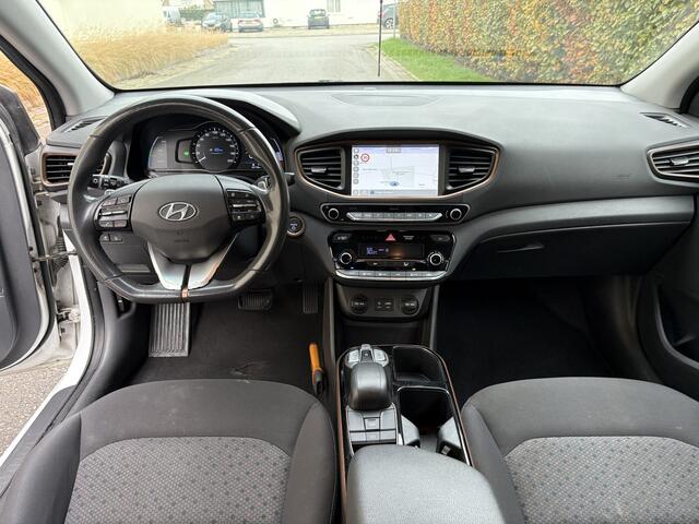 Hyundai IONIQ Comfort EV / AUTOMAAT / NAVI / INFINITY / CRUISE