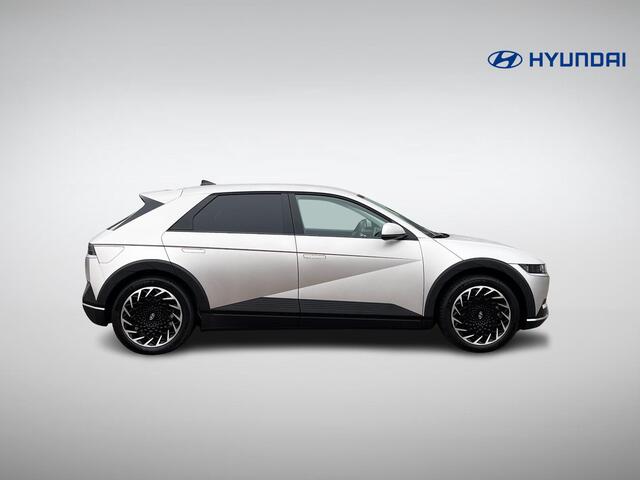 Hyundai IONIQ 5 Connect+ AWD 77.4 kWh Hyundai IONIQ 5 Connect+ AWD 77 kWh | 20'' Velgen | BOSE Audio | Head-Up Display | Stuur- + Stoelverwarming | Leder | Rijklaarprijs!