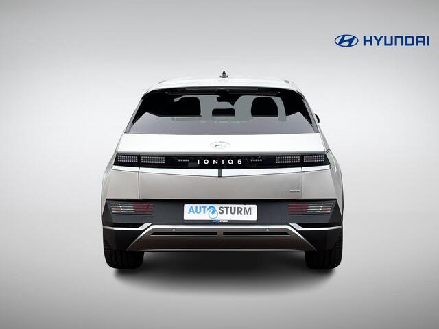 Hyundai IONIQ 5 Connect+ AWD 77.4 kWh Hyundai IONIQ 5 Connect+ AWD 77 kWh | 20'' Velgen | BOSE Audio | Head-Up Display | Stuur- + Stoelverwarming | Leder | Rijklaarprijs!
