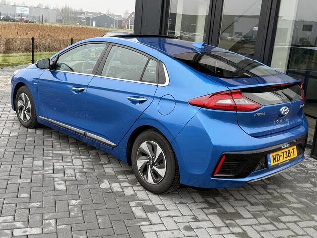 Hyundai IONIQ 1.6 GDi Premium Leer | SK dak | Verw. stoelen & stuur | Nwe APK