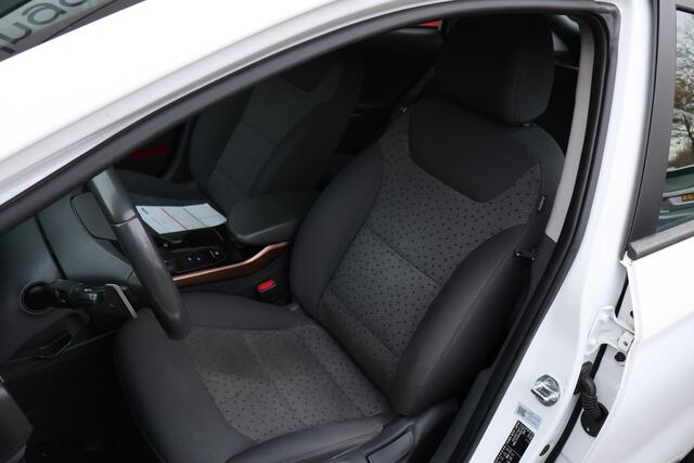 Hyundai IONIQ Comfort EV SoH 98%!!! | Origineel NL | Camera | ACC | Infinity Sound | Navigatie |