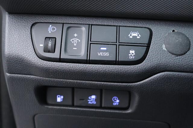 Hyundai IONIQ Comfort EV SoH 98%!!! | Origineel NL | Camera | ACC | Infinity Sound | Navigatie |