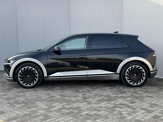 Hyundai IONIQ 5 Lounge 73kWh / Accu SOH 99.8% / Fabrieksgarantie tot 10-2026 / Dealer onderhouden / WLTP 451 km / CCS snelladen / Warmtepomp / Stuur-, Stoel en Achterbank verwarming / Adaptief CC /