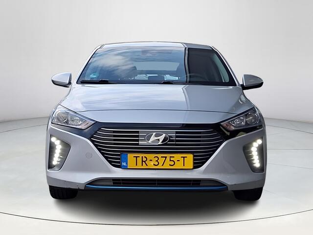 Hyundai IONIQ 1.6 GDi i-Motion | Trekhaak | Climate Control | Lichtmetalen velgen | Adaptief Cruise Control | Telefoonvoorbereiding |