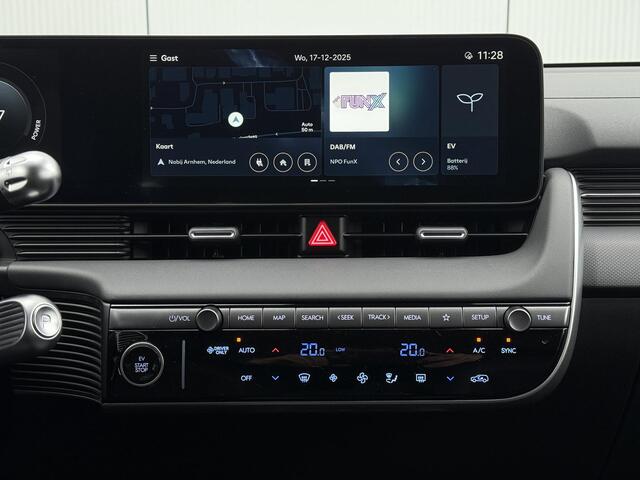 Hyundai IONIQ 5 Connect Limited 84 kWh / 1500 Voordeel / Stoel- & Stuurverwarming / Achteruitrijcamera / Parkeersensoren Voor + Achter /