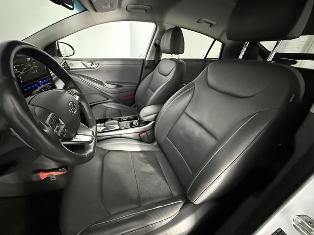 Hyundai IONIQ Premium EV 38 kWh | Facelift | Navi | Leder | 16'' velgen | Stoelen geventileerd/verwarmd |