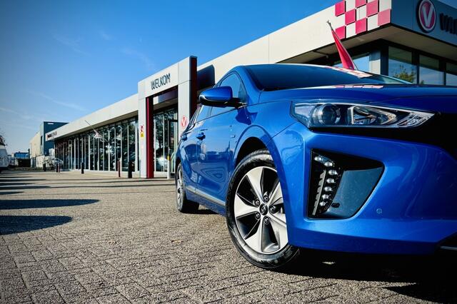 Hyundai IONIQ Electric Comfort TREKHAAK | Navi | Adaptive | Draadloze lader