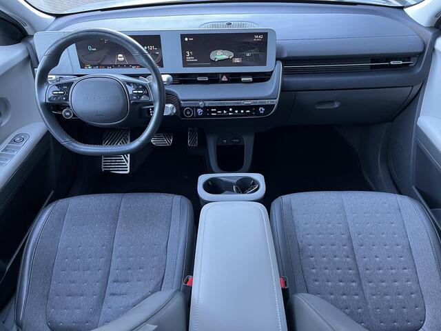 Hyundai IONIQ 5 Connect 58 kWh | Wegklapbare trekhaak | Elektrisch verstelbare luxe bekleding | Achterklep elektrisch | Adaptieve cruisecontrol | Multimedia & navigatiesysteem |