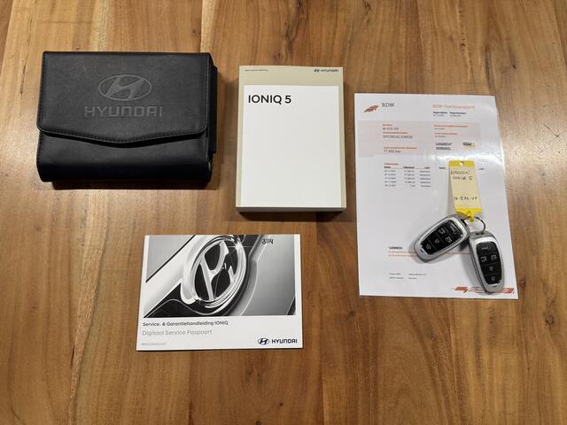 Hyundai IONIQ 5 Style 73kWh Org.NL! / Afn. Trekhaak / Carplay / Camera / Keyless / Adapt. Cruise / 19'' LMV