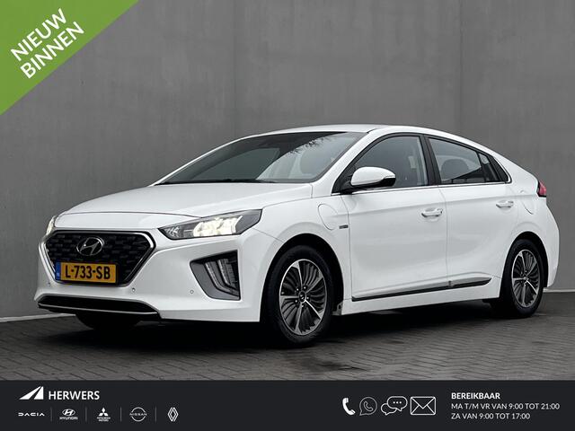 Hyundai IONIQ 1.6 GDi PHEV Premium Automaat / Dealer onderhouden / Batterijgarantie 8 jaar 160.000 km / Afneembare trekhaak 750 kg / Leder / Stoelventilatie / Stuur-, stoel- en achterbankverwarming / Infinity audio / Apple Carplay Android / 16" LM + All Season banden /