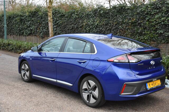 Hyundai IONIQ 1.6 GDi Premium - Plus | HYBRIDE | LEDER | STOELVERW V+A | CARPLAY