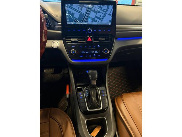 Hyundai IONIQ 1.6 GDi Comfort - Plus | Automaat | Adaptieve cruise control | Lane assist | Climate control | Achteruitrijcamera | Digital dashboard | Infinity audio | Keyless entry