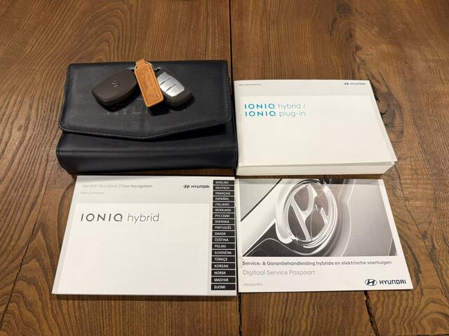 Hyundai IONIQ 1.6 GDi Comfort - Plus | Automaat | Adaptieve cruise control | Lane assist | Climate control | Achteruitrijcamera | Digital dashboard | Infinity audio | Keyless entry