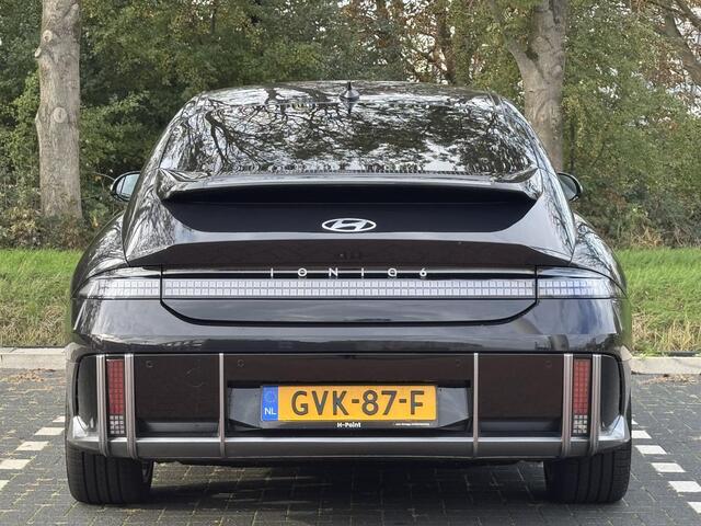 Hyundai IONIQ 6 Lounge 77.4 kWh | Lederen bekleding | Warmtepomp & V2L | Geïntegreerde navigatie | Apple Carplay & Android Auto | Adaptieve Cruisecontrol | Camera | Warmtepomp | Stoel & stuur verwarming | Premium audio BOSE |