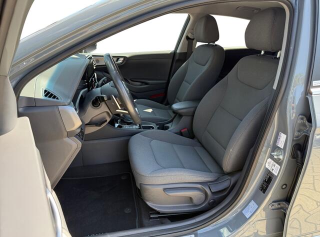 Hyundai IONIQ 1.6 GDi PHEV Comfort I Trekhaak I Navi I Infinity I Keyless | Adaptive cruise control | Apple Carplay/Android Auto | LED koplampen