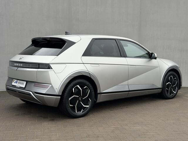 Hyundai IONIQ 5 Lounge AWD 73kWh Automaat / SOH 100% / Dealer onderhouden / Fabrieksgarantie tot 12-2026 / 8 jaar batterij garantie / Warmte Pomp / 360 Camera / BOSE / HUD / Navigatie / Elektr. Stoelen + Memory / Stoelverwarming / Stoelventilatie / Adaptieve cruise /