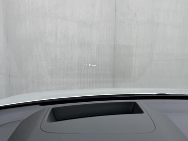 Hyundai IONIQ 5 Lounge AWD 73kWh Automaat / SOH 100% / Dealer onderhouden / Fabrieksgarantie tot 12-2026 / 8 jaar batterij garantie / Warmte Pomp / 360 Camera / BOSE / HUD / Navigatie / Elektr. Stoelen + Memory / Stoelverwarming / Stoelventilatie / Adaptieve cruise /