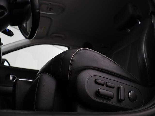 Hyundai IONIQ 5 Lounge 73kWh | SOH 96% | Stoelventilatie | Warmtepomp | Leder | Head-Up | 360 Camera | Adaptive cruise | Achterbankverwarming | Carplay | Vehicle-to-load | Memory | Keyless