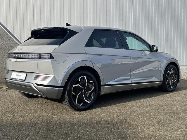 Hyundai IONIQ 5 Lounge 77,4kWh Automaat / Dealer onderhouden / Fabrieksgarantie tot 12-2027 / Panorama dak /