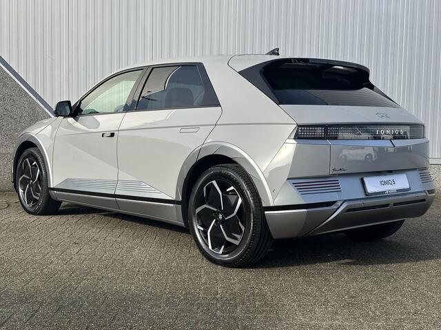 Hyundai IONIQ 5 Lounge 77,4kWh Automaat / Dealer onderhouden / Fabrieksgarantie tot 12-2027 / Panorama dak /