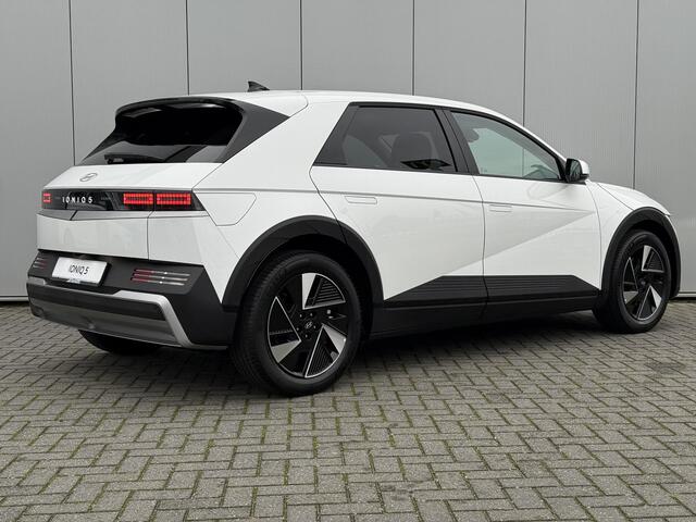 Hyundai IONIQ 5 Connect Limited 84 kWh / Snel Leverbaar / Navigatie / Climate Control / Cruise Control Adaptief /