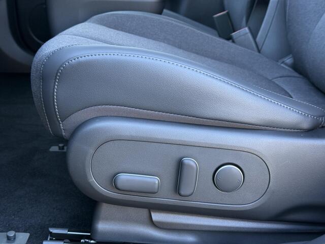 Hyundai IONIQ 5 Long Range Pure Edition 84 kWh | Apple Carplay/Android Auto | Adaptieve Cruise Control | Elektrische Stoel verstelling | Stoel / Stuurverwarming | Camera |Uit Voorrraad Leverbaar |