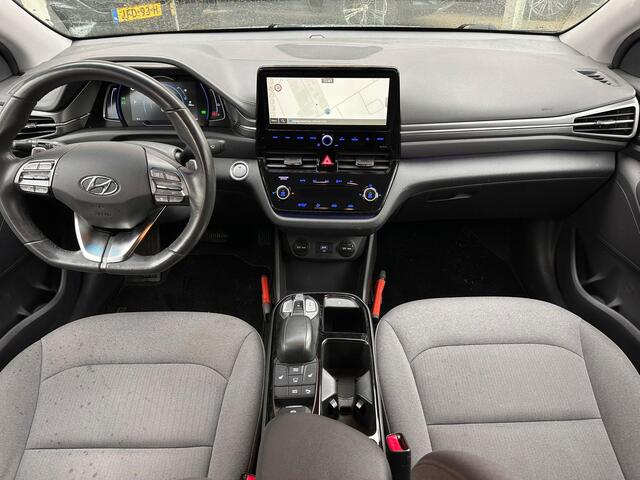 Hyundai IONIQ Comfort EV 38 kWh | SOH: 93,7% | 311km WLTP | Adaptive CC | Full LED | Navi |