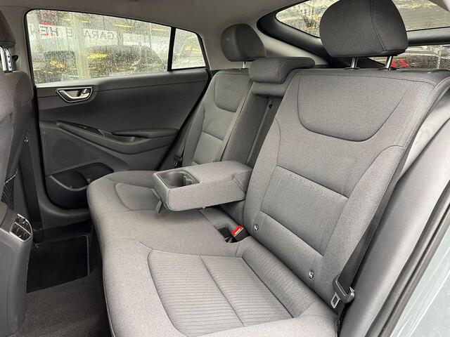 Hyundai IONIQ Comfort EV 38 kWh | SOH: 93,7% | 311km WLTP | Adaptive CC | Full LED | Navi |