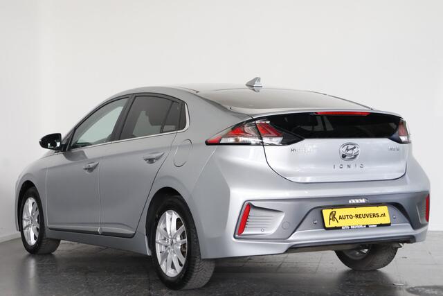 Hyundai IONIQ 1.6 GDi Premium / Leder / LED / Navi / CarPlay / Cam