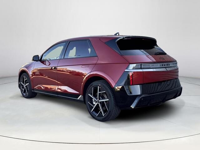 Hyundai IONIQ 5 N Line Business 84 kWh | Uit voorraad leverbaar! | Achteruitrijcamera | Stoelverwarming | Stuurverwarming | Elektrische stoelen | Verschuifbare 2e zitrij | Elektrische achterklep | Parkeersensoren voor/achter | Draadloze applecarplay en android auto |